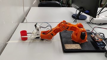 Arduino Braccio "Kooka" picks 3D Printed Cup