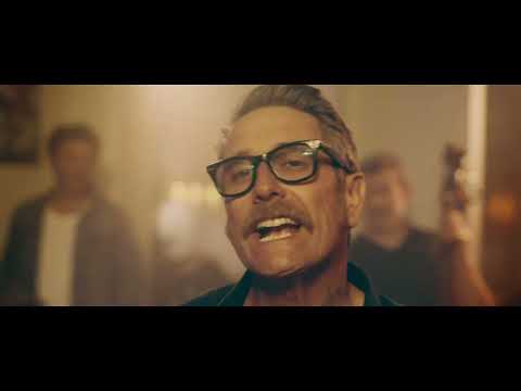📺 LES HURLEMENTS D'LÉO - Radio Léo - Le café des jours heureux (version 2022)