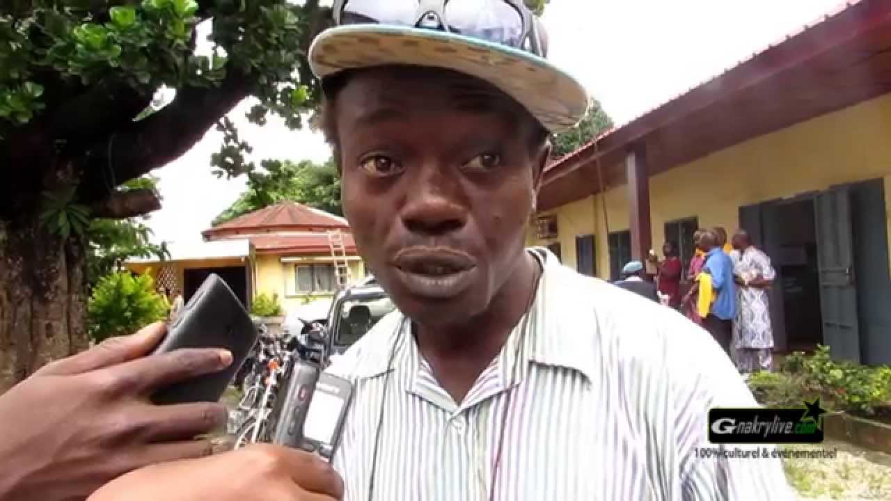 Le rapeur '' Master G'' s'exprime apres une longue absence auf YouTube ansehen Le rapeur '' Master G'' s'exprime apres une longue absence auf YouTube ansehen