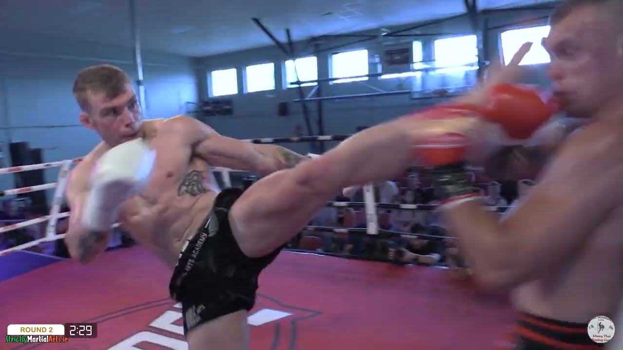 Sam Devaney vs Bartek Paszczyk