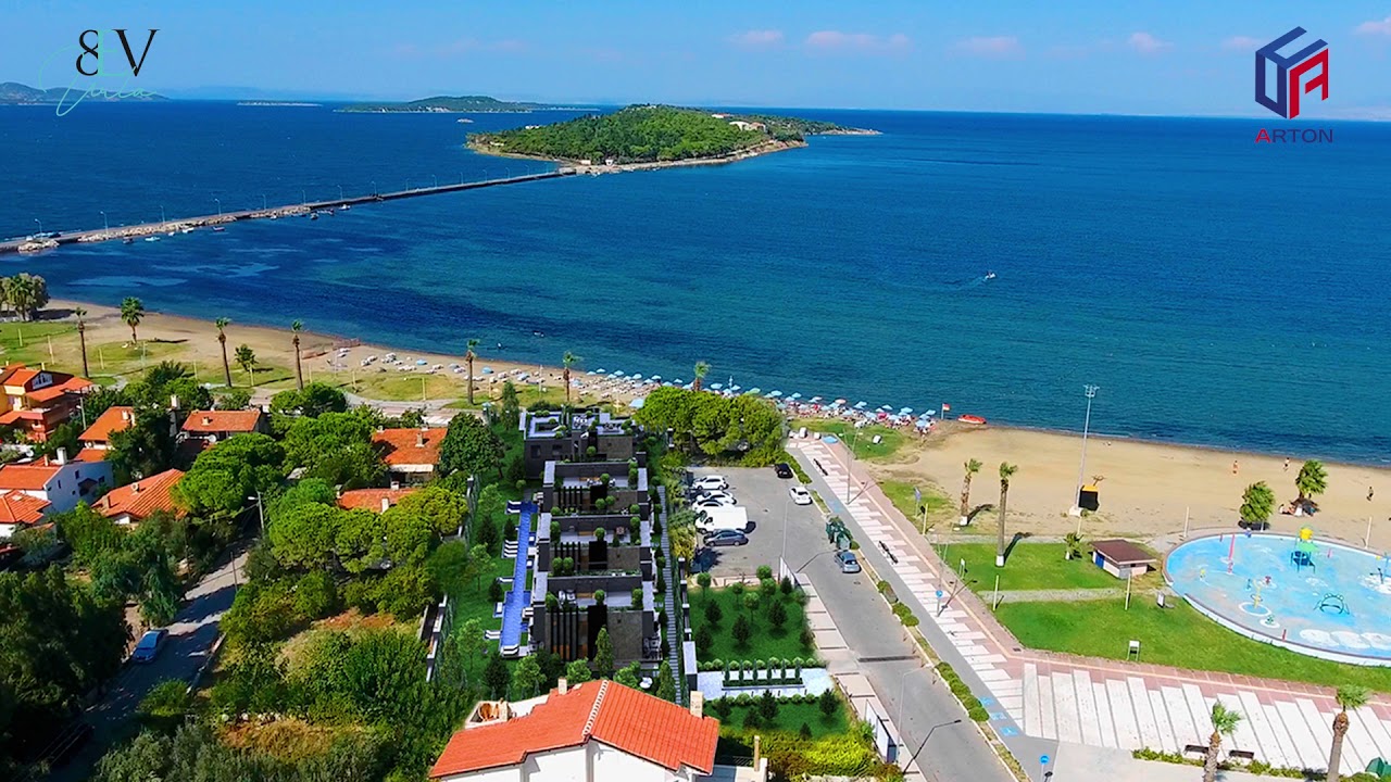 Sekiz Ev Urla Sadece 8 Aile için 4 tarafı huzurla çevrili! YouTube