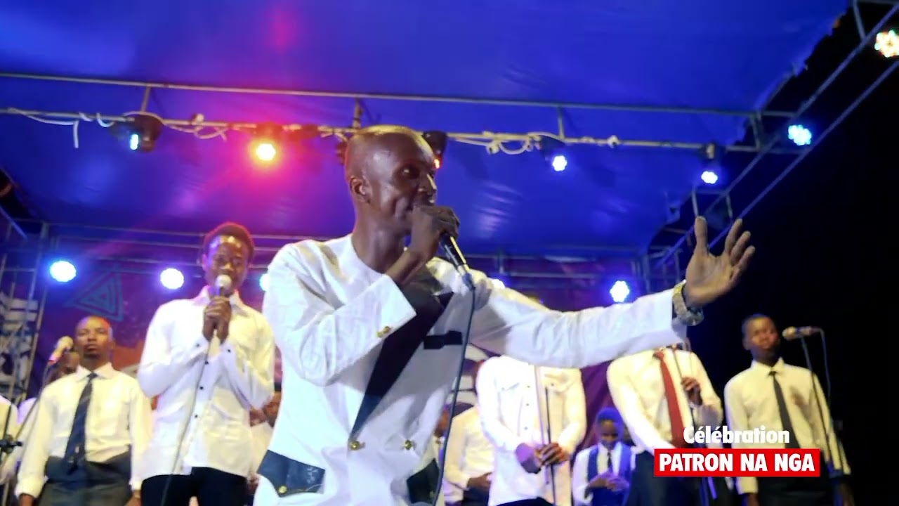 titre : Au delà avec Gerry vediena njondo et la chorale Écho 1+ dans celebration patron au stadium