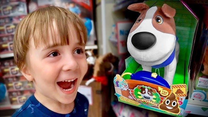 Toy Shop Toys R Us in Spain - Paw Patrol and Lightning Mcqueen