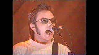 Supergrass - Richard III (live) - TFI Friday (1997)