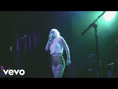 Amyl and the Sniffers - I&#039;m Not A Loser (Live at The Echo, Los Angeles)