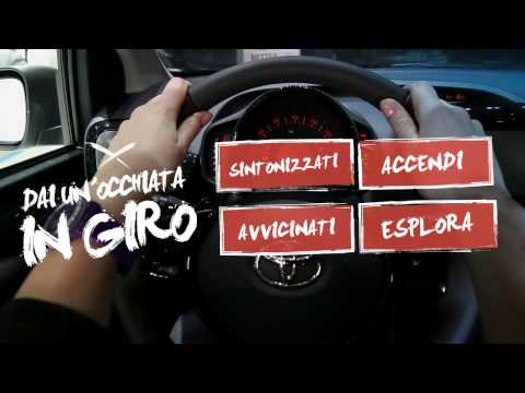 TOYOTA AYGO 2014 Interactive Tour: Accendi