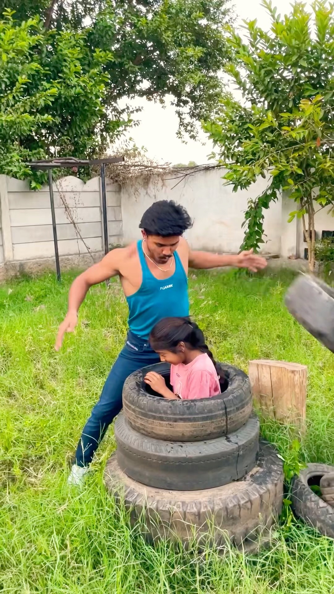 Spider Girl Bana Diya ??? #shortvideo #funny #comedy #funnyvideo