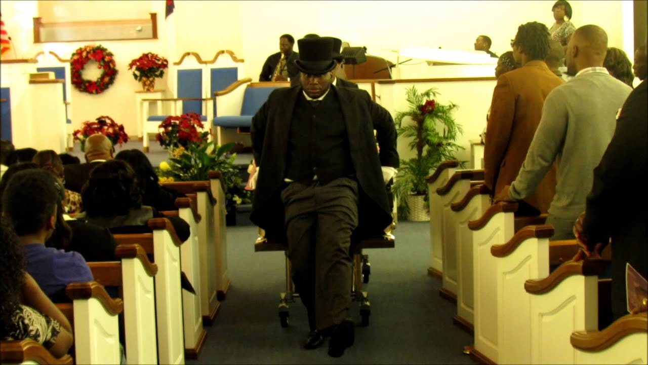 a review of the story home burial A different way to die: the story of a natural burial a licensed funeral director who specializes in green burial and at-home vigils. a review of the story home burial A different way to die: the story of a natural burial a licensed funeral director who specializes in green burial and at-home vigils.