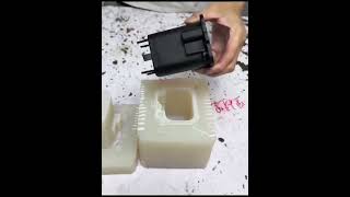 Vacuum casting produces intricate, seamless, lightweight, and durable products.  #molddesign #moule