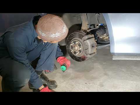 acura-tsx-front-wheel-bearing-replacement-part-1