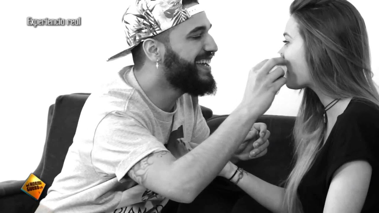Increíble como estos desconocidos se enamoran en menos de una hora1 YouTube Increíble como estos desconocidos se enamoran en menos de una hora1 YouTube