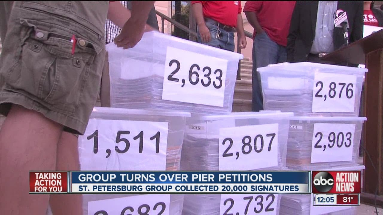 Petitions against the Lens Pier presented to city hall