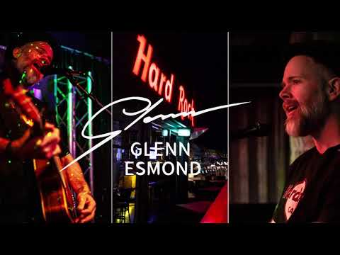 GLENN ESMOND plays 'Tiny Dancer' by ELTON JOHN live at Hard Rock Cafe, Sydney - 31 July 2020