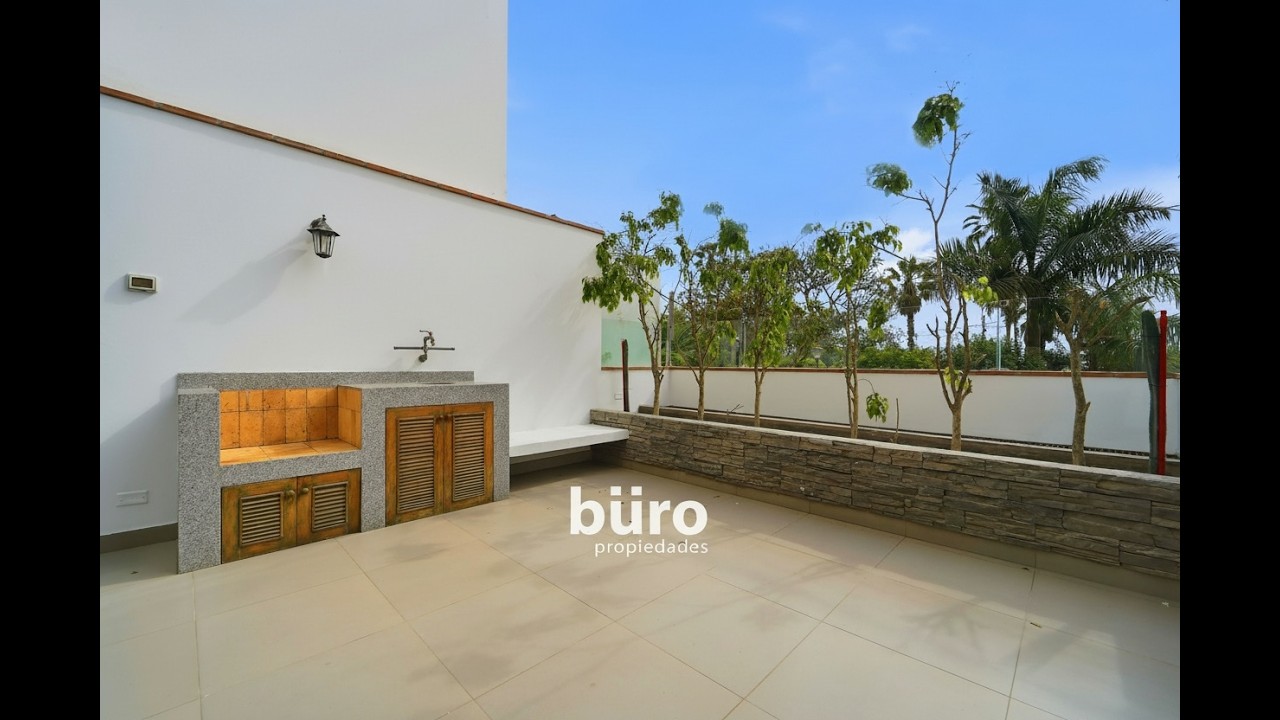 Lindo Deparatmento en Venta Frente al Malecón