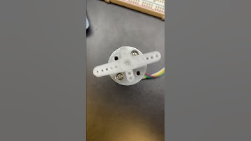CE 432 - Lab 4: Velocity of a DC motor using a PI controller at 40rpm