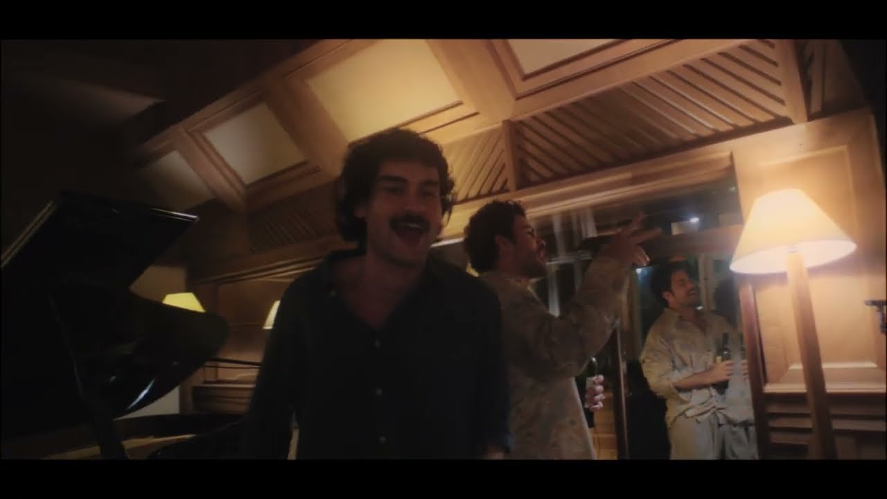 FOTO EM GRUPO - Crime