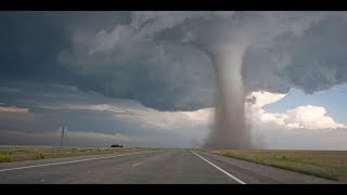 Driving into the Moore F5 Tornado