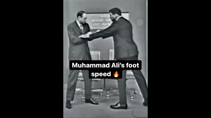 Respect  🫡  Mohammad Ali’s foot speed 🤼