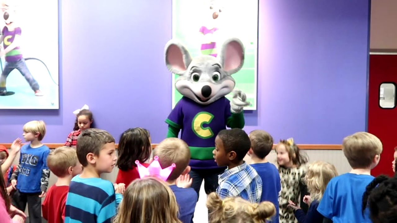 Chuck E Cheese Monday Happy Dance Youtube