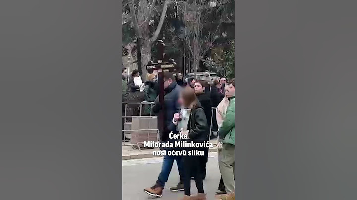 Mala Divna nosi očevu sliku, suze joj se slivaju niz lice: Jecaji na sahrani Milorada Milinkovića