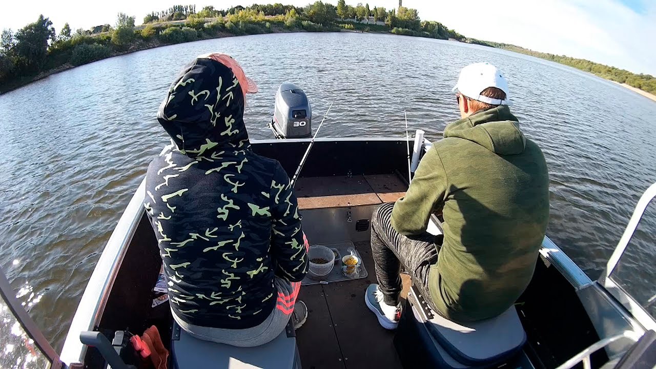 Ютуб рыбалка видео новинки. Рыбалка дикий Карп Домодедовский район. Дикий Карп.