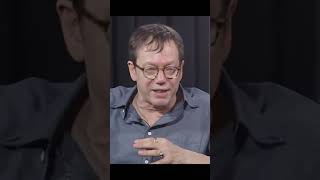 Robert Greene: YOUR CAREER Needs a NICHE like this... #shorts
