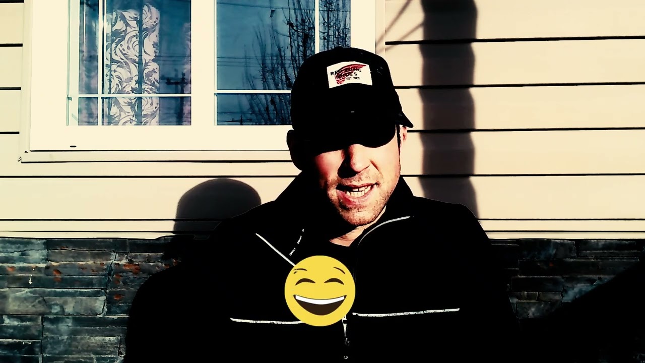 Mr. Cannabis- Weed Strain Review - Acapulco Gold Sativa Dom Hybrid strain.