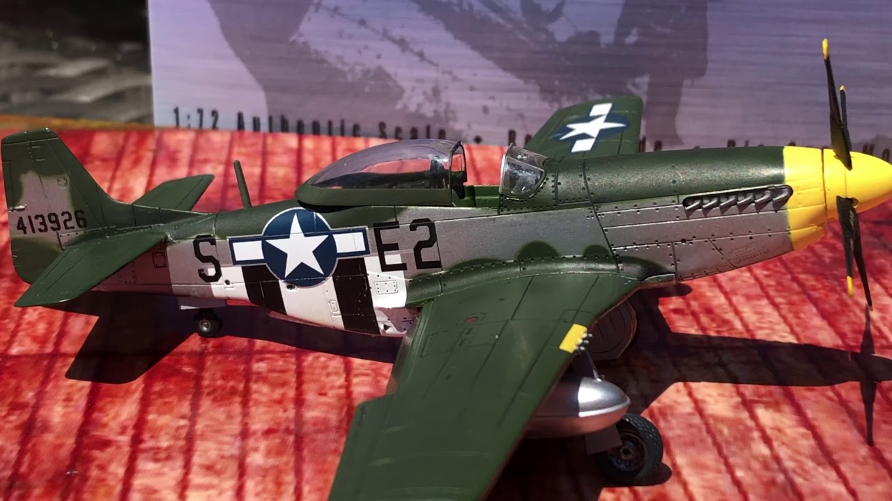 航空機・ヘリコプター DRAGON WINGS 1/72 P-51D MUSTANG 1/72 P-51D