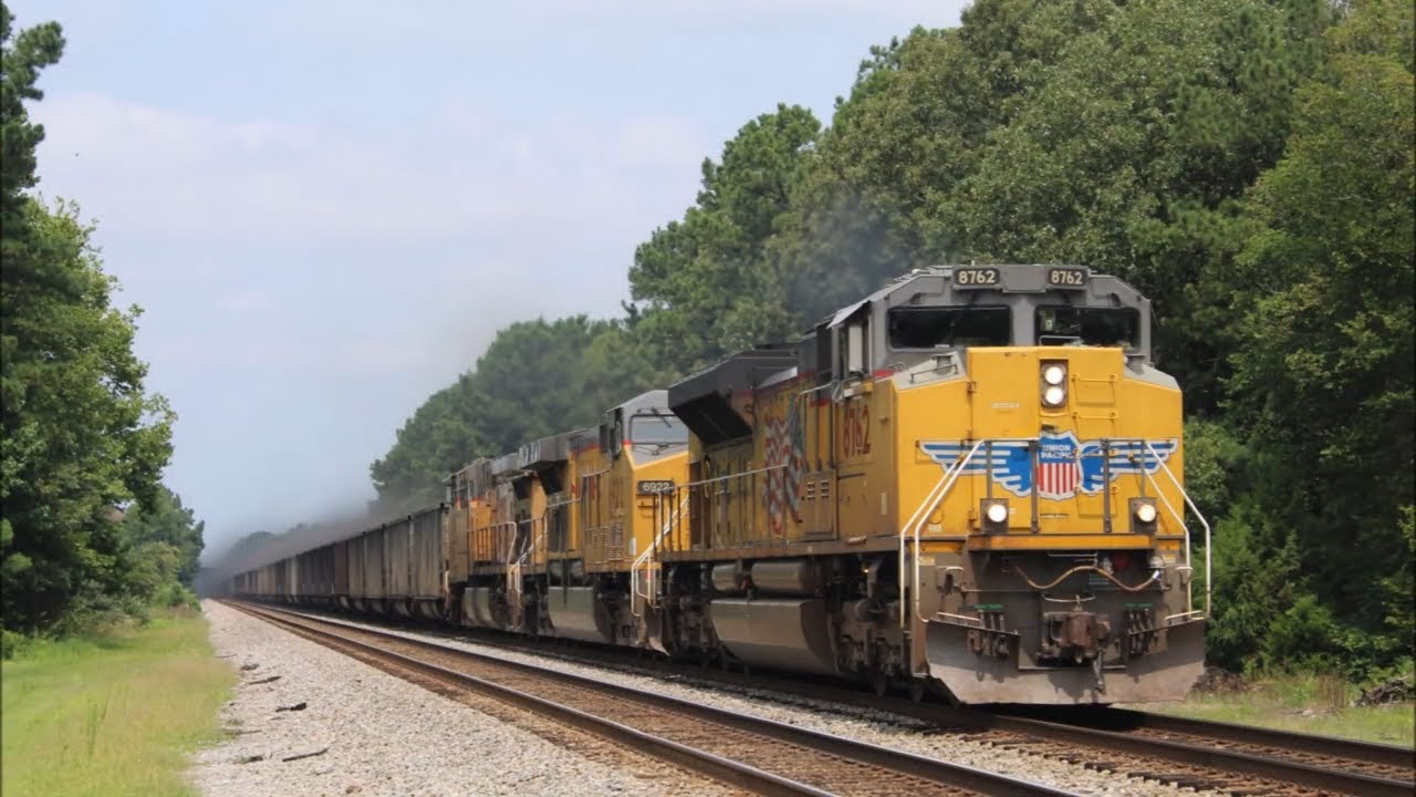 [HD] NS 816 with Union Pacific power leading in New Bohemia, VA (7.26. ...