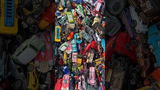 Showing Hot Wheels Diecast Cars & Trucks - Detailed Diecast Models Showcase