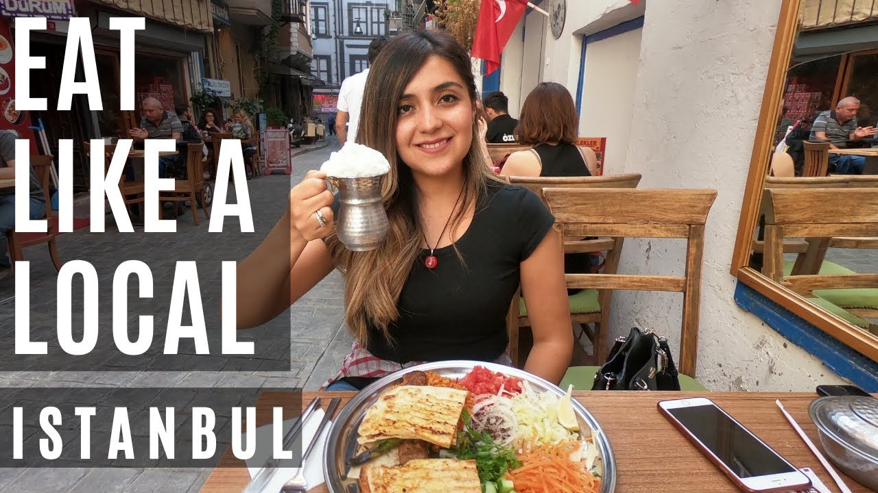 How much does eating outside in Istanbul cost each day if I eat