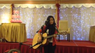 What makes you beautiful (One Direction) live performance by Sophia Abino
Email me: sophia.abino@yahoo.com
via YouTube Capture What makes you beautiful (One Direction) live performance by Sophia Abino