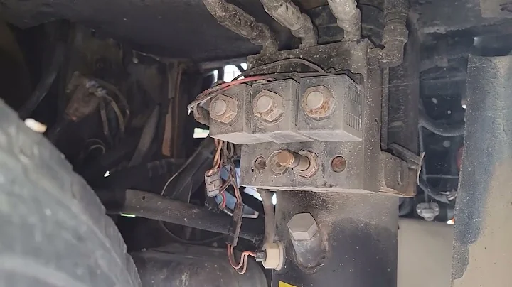 My RV Leveling system got stuck at the camp sight. Here is how I fixed it!