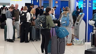 Ue Opóźnia Wdrożenie Systemu Wjazduwyjazdu Do Września Z Obawy Przed Wakacyjnym Chaosem