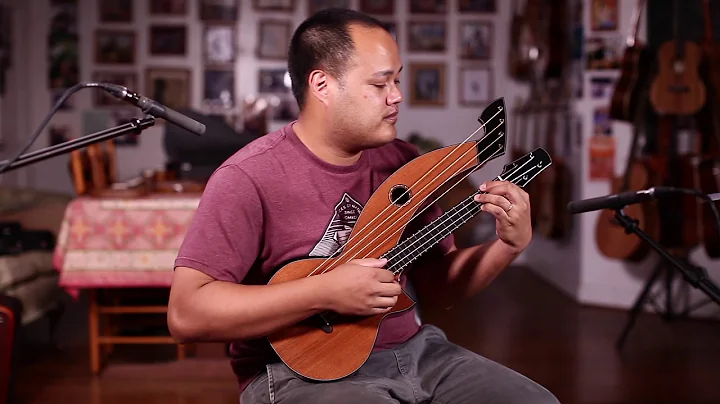 Duane Noble Harp Ukulele Demo/Review by Corey Fuji...