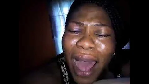 In love ? .. Nigerian Girl Cries For Wizkid