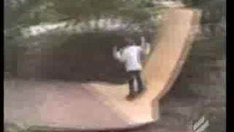 Jeff King Built to shred - skating a tree