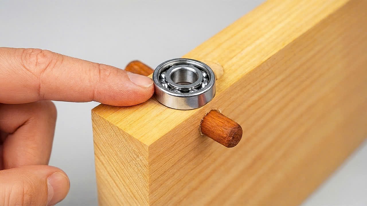 65-летний плотник изобрел этот гениальный инструмент для деревообработки — такой простой, но такой у