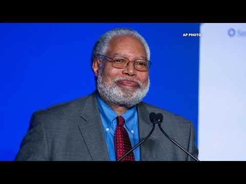 Smithsonian leader announces retirement after Trump administration threatens funding