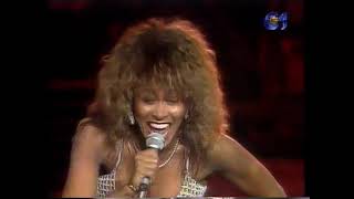 Tina Turner • Whats Love Got to Do with It • Live Barcelona 1990