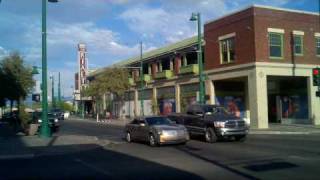 Motorola Droid X - Outdoor setting