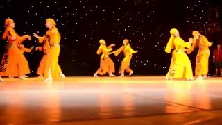 رقصة العصايه ... لفرقة رضا من مسرح الجمهوريه