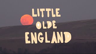 Little Olde England | 50to01