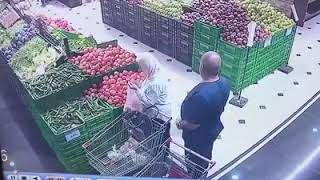 لم يخجل من سنه المتقدم !!
