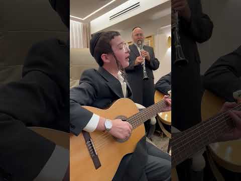 בנצי קלצקין 🎤🎸 שר ומנגן ♥️🔥