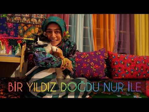 Eftalya- Bir Yıldız Doğdu Nur İle (Erzincan) - [Turkish Folk Music]