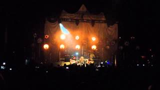 Paramore - Misguided Ghosts LIVE