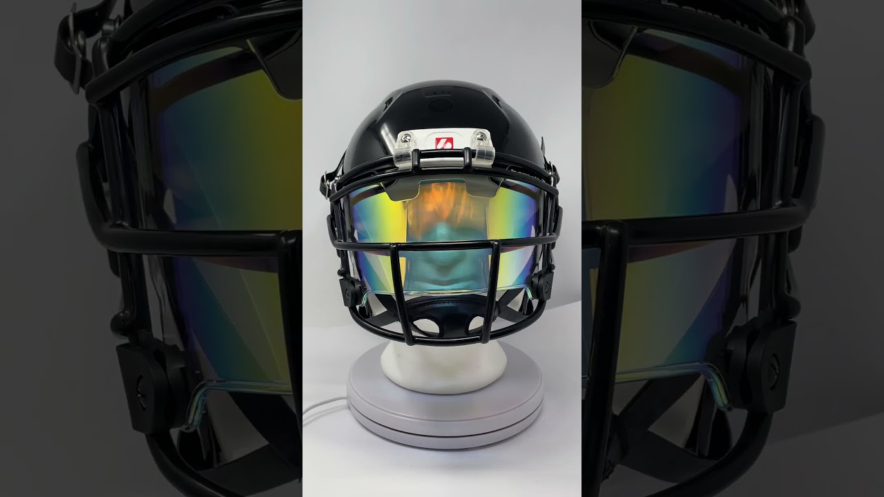 basic kids football helmet Riddell Speed Classic Youth Medium White Football Helmet M