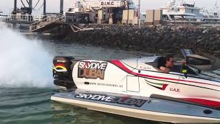 F1 Formula One Testing in Dubai Marina (Team Victory/Skydive Dubai)