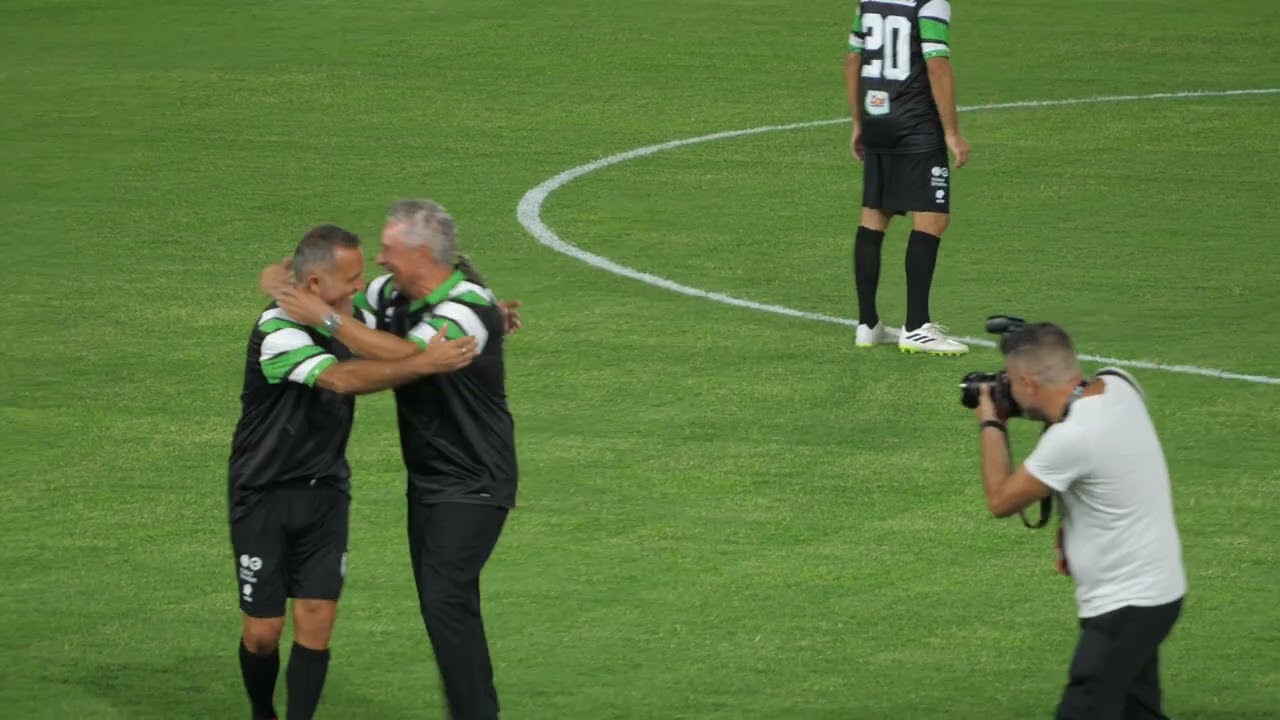 Roberto Baggio, Operazione Nostalgia. Calcio di inizio simbolico a Reggio Calabria e ovazione.